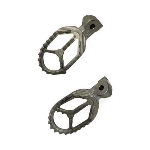 Footpegs
